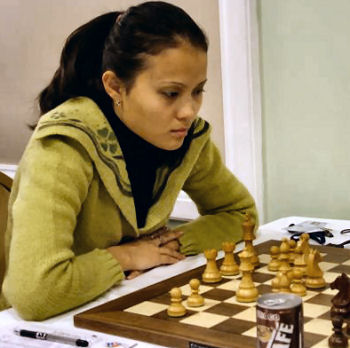 The chess games of Eszter Dudas