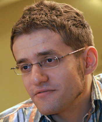 The winner: 23-year-old <b>Levon Aronian</b> of Armenia - aronian03