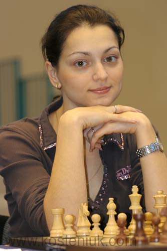 GM Alexandra Kosteniuk, 2516, ...