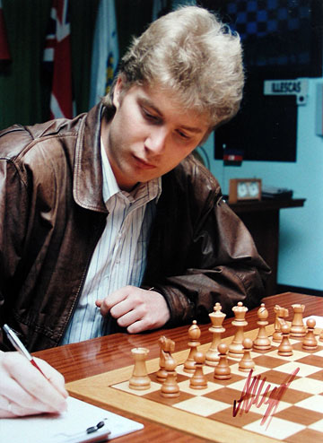 Chess Connects Us - King of Linares in 1994! Anatoly Karpov gave one of his  best perfomances of his career in this year.   #ChessConnectsUs #Karpov