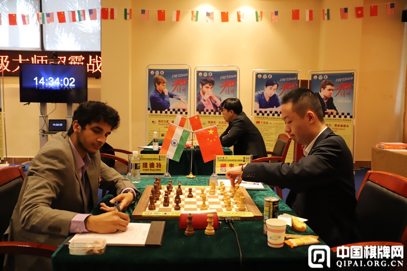 Wei Yi and Vidit Gujrathi during their game in the sixth round of the Hainan Danzhou Masters
