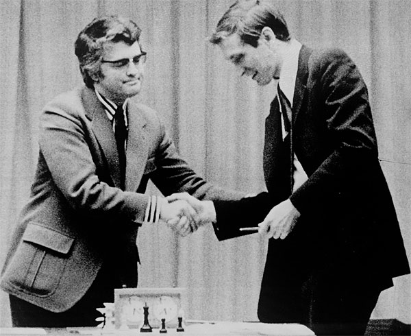 Chess.com on X: #OnThisDay 50 years ago, Bobby Fischer defeated Boris  Spassky in the final game of the world championship. The next day he  officially became world champion. 🏆 Fischer would not