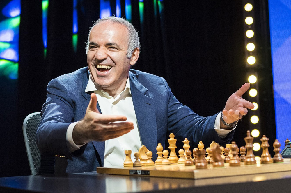 LCC Kickoff with Pro-Biz and Carlsen 0-1 Kasparov