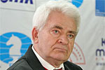 Boris Spassky, fearing death, 'flees' to Russia