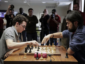 Despite losing world championship, 'Fabi' still scores big with St. Louis  chess fans