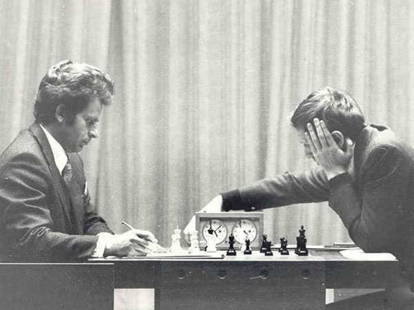 Bobby Fischer settles down