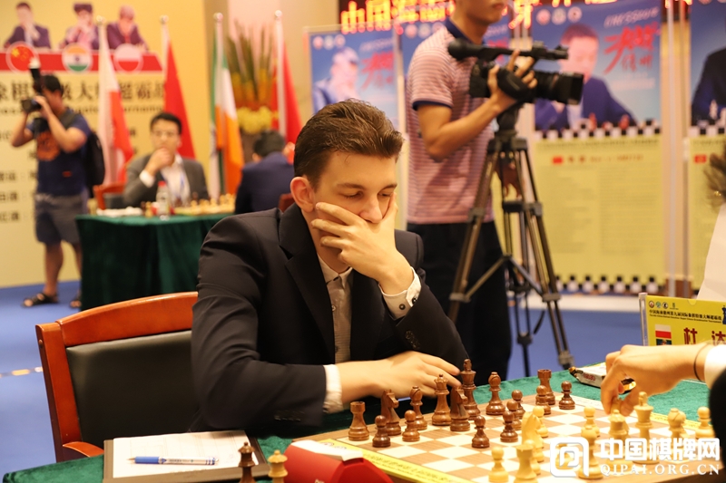 Yu Yangyi wins battle of rising stars in Danzhou