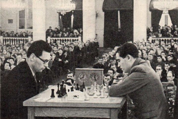 Flohr's Bishop Pair Masterpiece - Best Of The 30s - Botvinnik vs