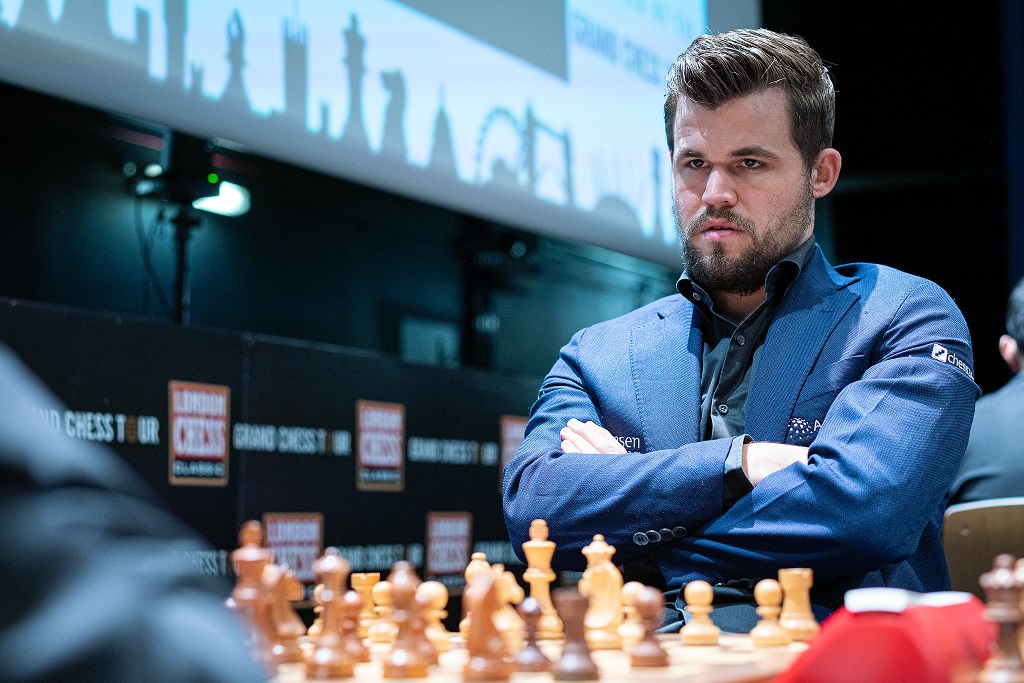 Legend of Chess: Carlsen moves atop the standings