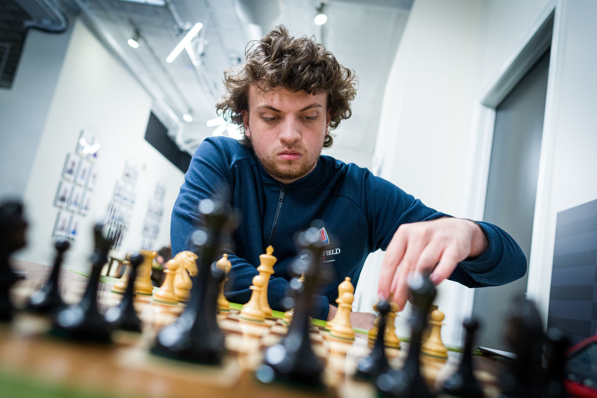 Can Caruana Catch Carlsen?, Fabiano Caruana vs Hans Niemann