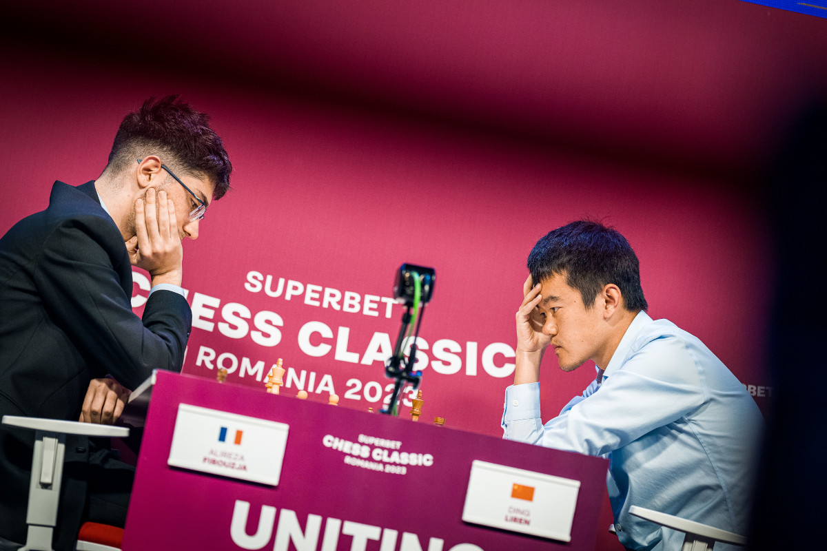 The 13th World Champion Garry Kasparov and the 17th World Champion Ding  Liren sharing a joke before Round 1 of the Superbet Chess Classic leg of  the Grand Chess Tour (Romania 2023) 