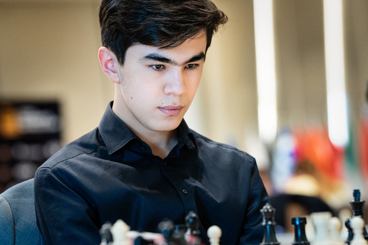 FIDE World Cup 2.3: Sindarov knocks out Firouzja