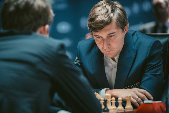 Chess: Magnus Carlsen escapes after flirting with defeat at World Cup, Magnus Carlsen