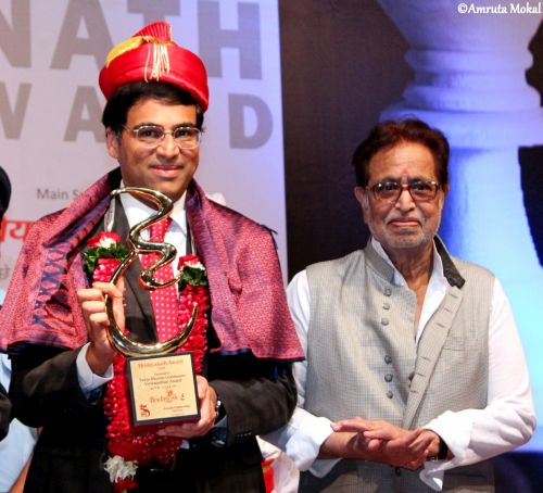 Viswanathan Anand: Hall of Fame, Biography, Awards & Family - Sportsmatik