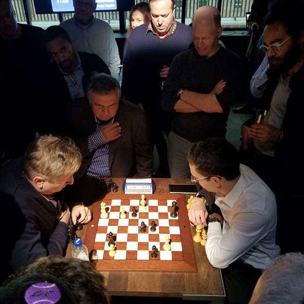 Maxim Dlugy playing Fabiano Caruana during the World Chess Championship in New York City 2016