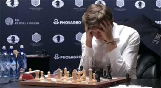 World Chess Championship 2013: Round 10, The Game of Thrones