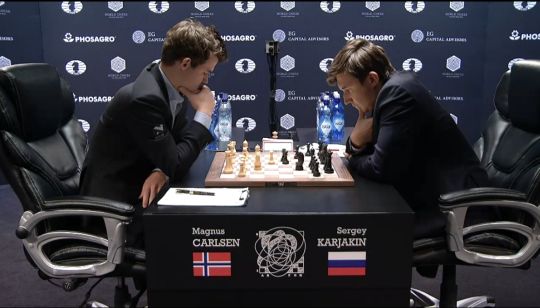World Championship Game 8: Carlsen in luck