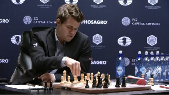 Carlsen x Karjakin - Partida 8 - Campeonato Mundial 2016 [ Xadrez  Profissional ] 