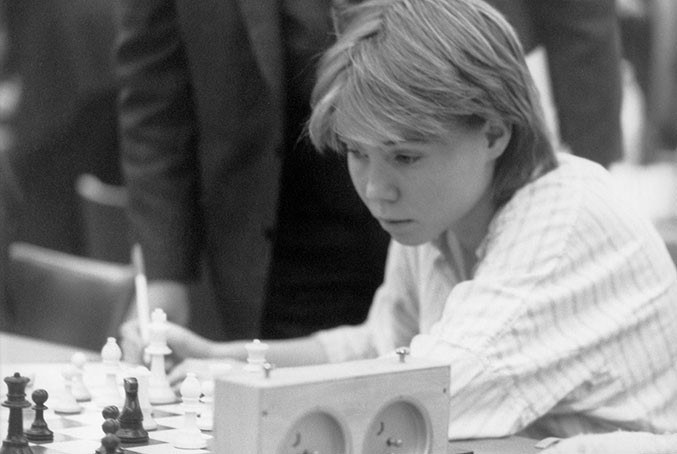 This Is GM Pia Cramling's Chess At The Age Of 19 