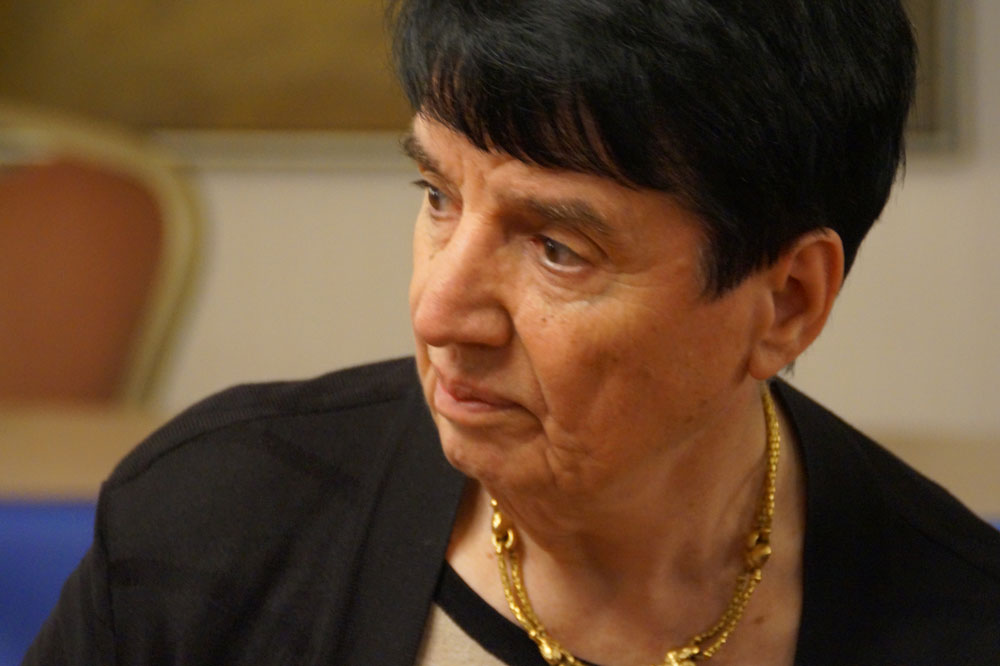 Nona Gaprindashvili portrait
