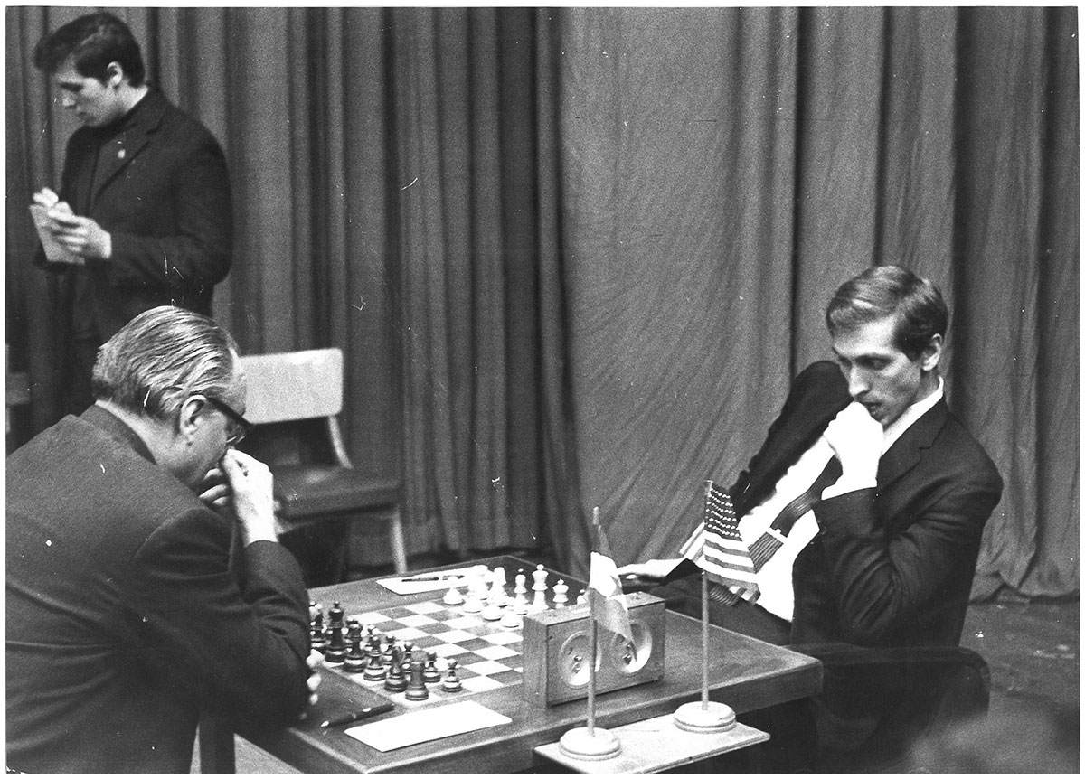 Fischer vs Udovcic