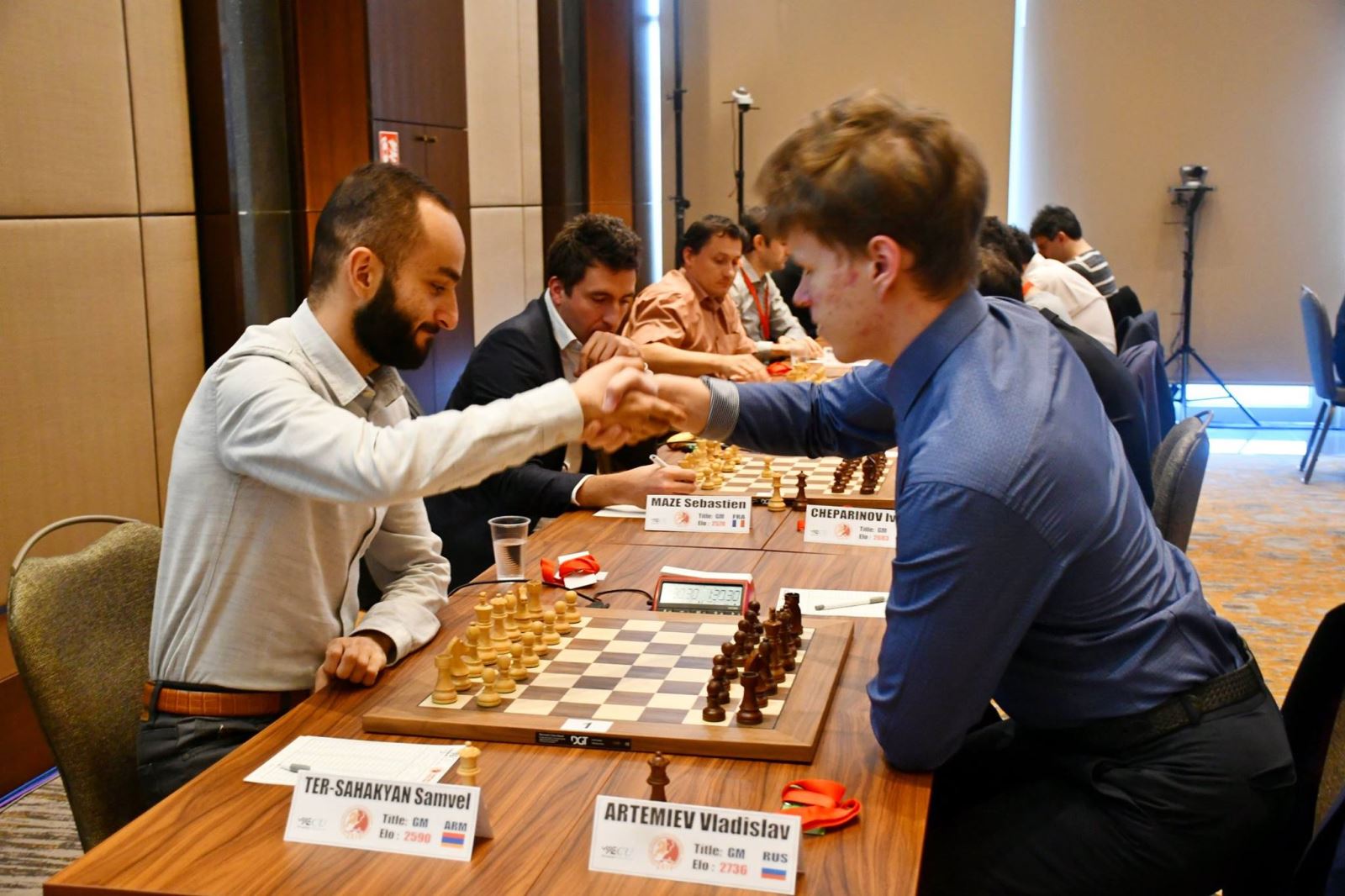Ter-Sahakyan vs Artemiev
