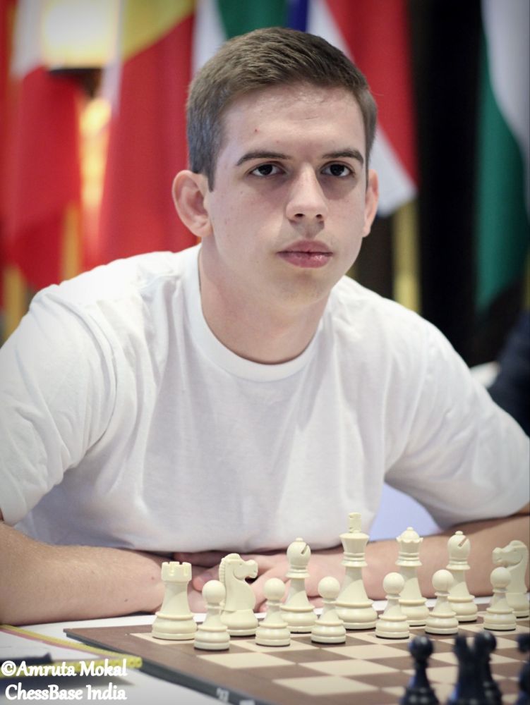 17-year-old Bibisara Assaubayeva is the new World Blitz Champion with one  round to spare