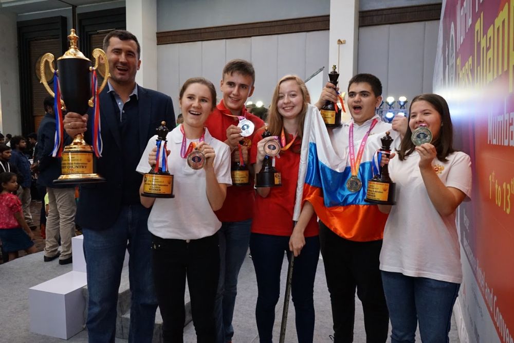 Russians with trophies