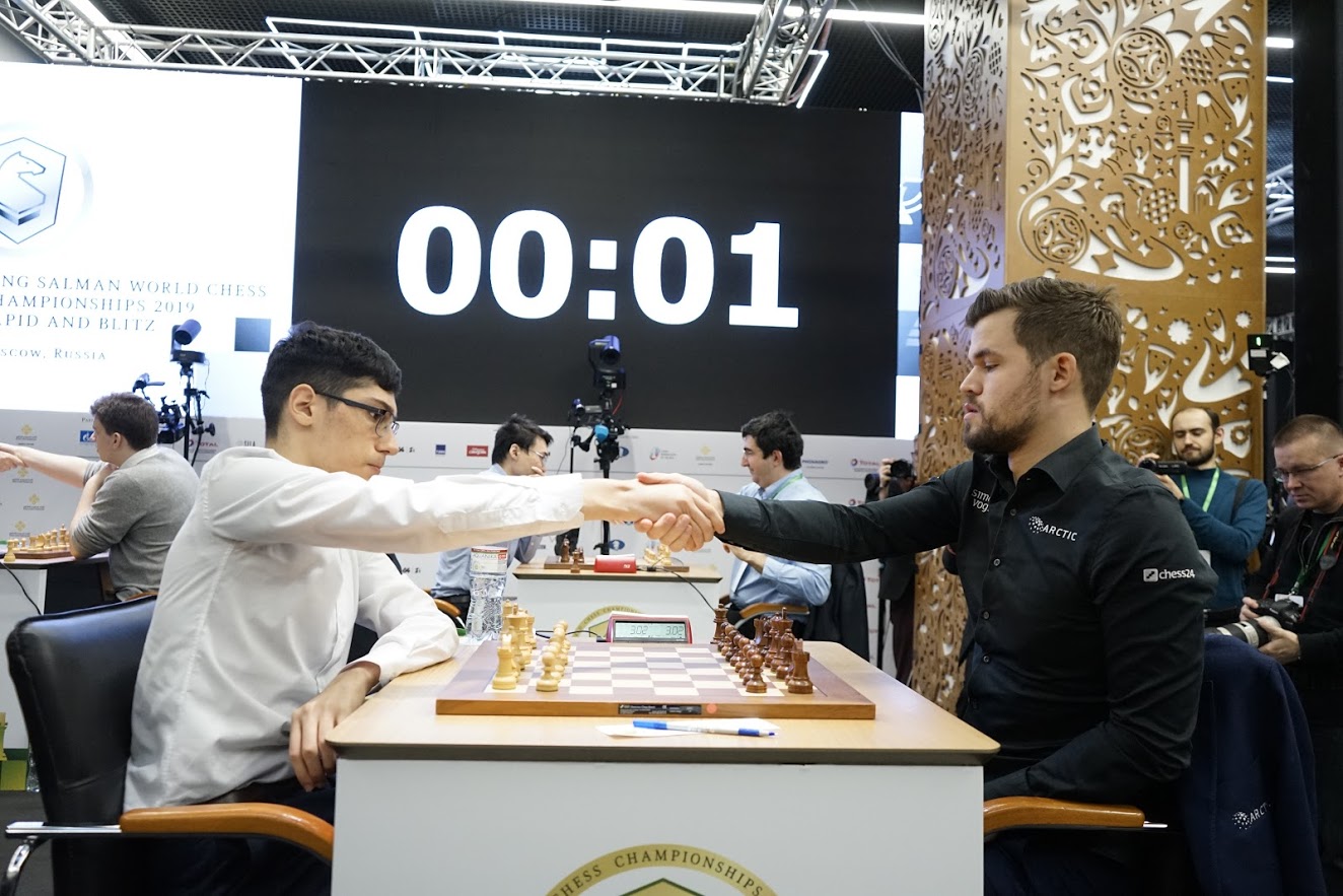 AGGRESSIVE ATTACK!! Magnus Carlsen vs Alireza Firouzja