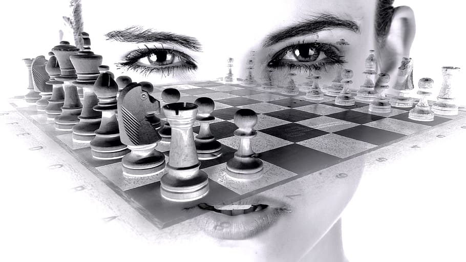 In Chess, Why is the Queen More Powerful Than the King?” — Steemit