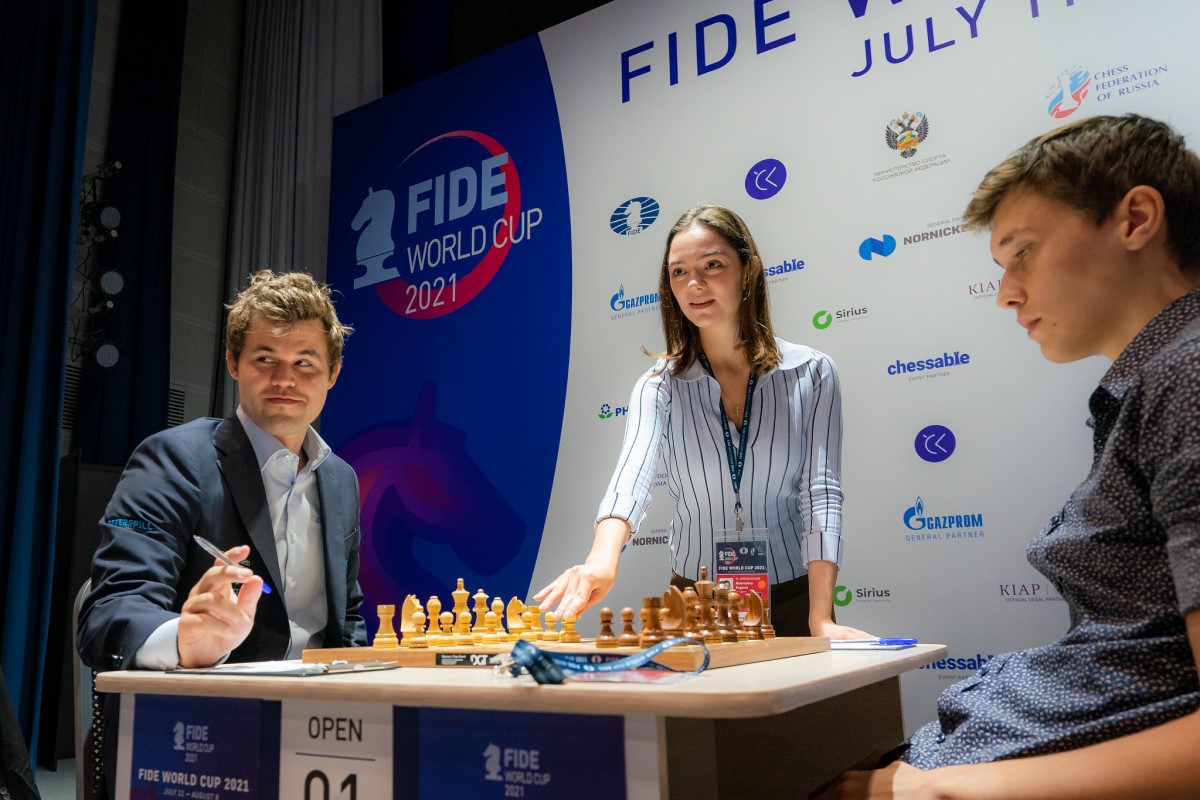 Magnus Carlsen, Evgenia Medvedeva, Andrey Esipenko
