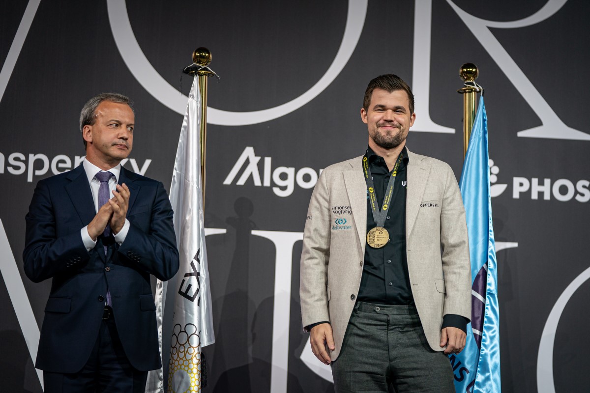 Arkady Dvorkovich, Magnus Carlsen