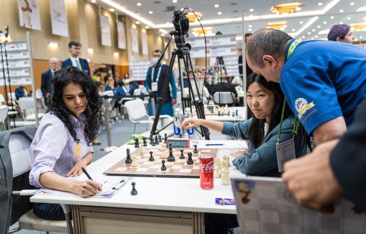 World Women's Team Chess Championship: India lose to Russia in final, win  first ever medal at event