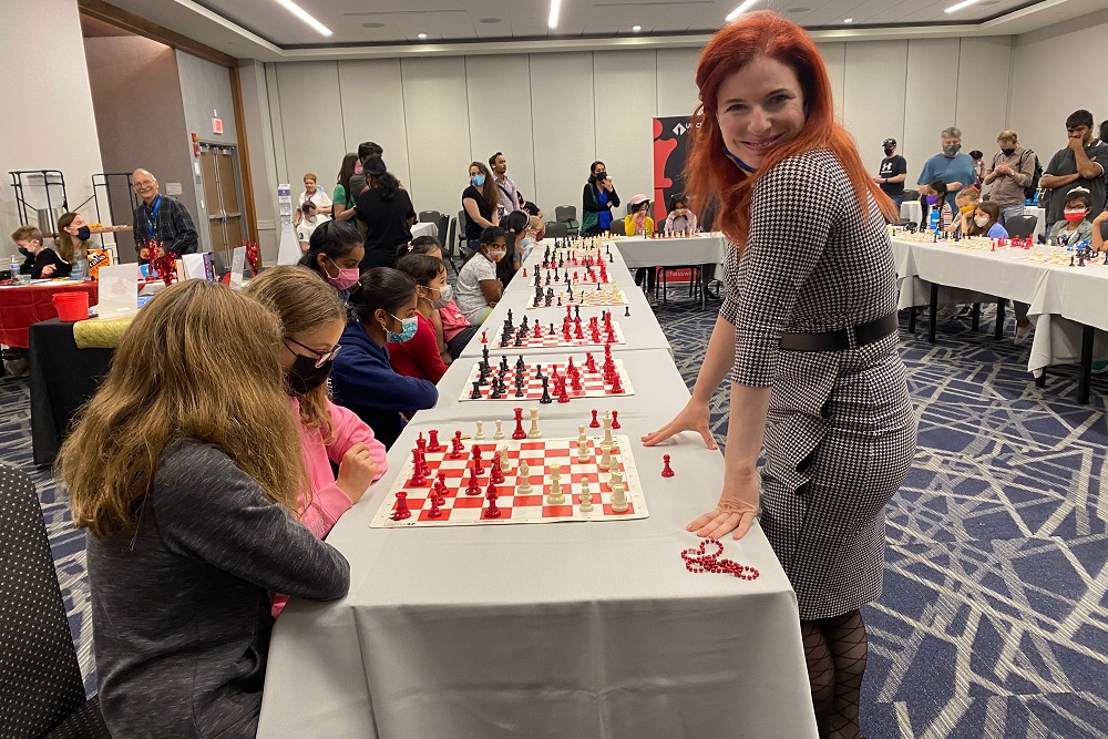 Chess Queens: The True Story of a Chess Champion and the Greatest Female  Players of All Time by Jennifer Shahade