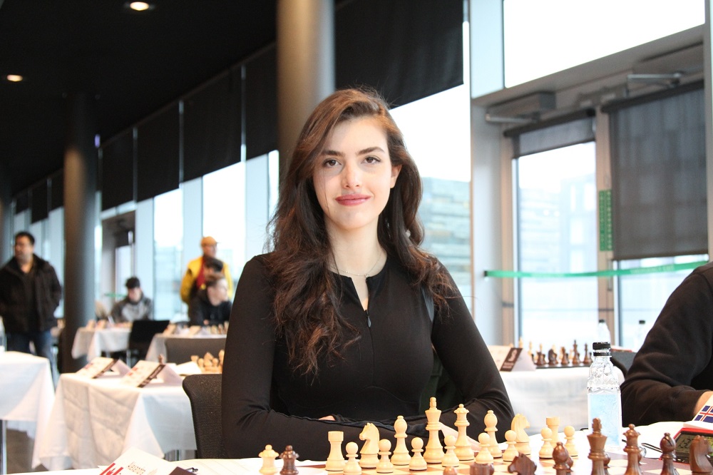 Chess Club Live - WFM Alexandra Botez