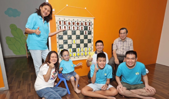 Chess, autism