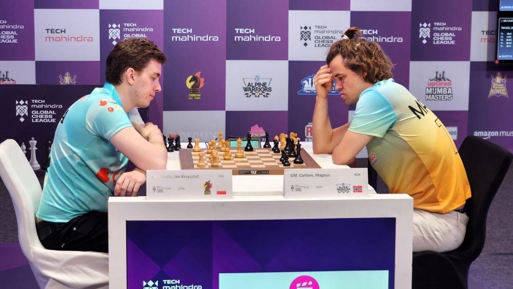 UNSTOPPABLE Magnus Carlsen Defeat Praggnanandhaa in Time Pressure