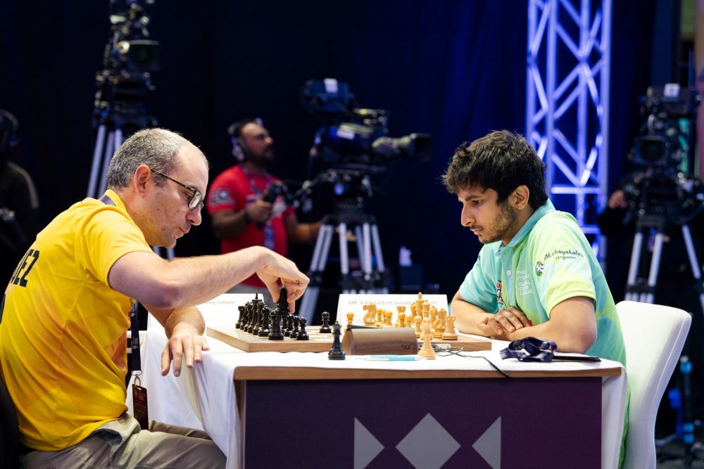 Aronian defeats Carlsen and Nepomniachtchi in Global Chess League 