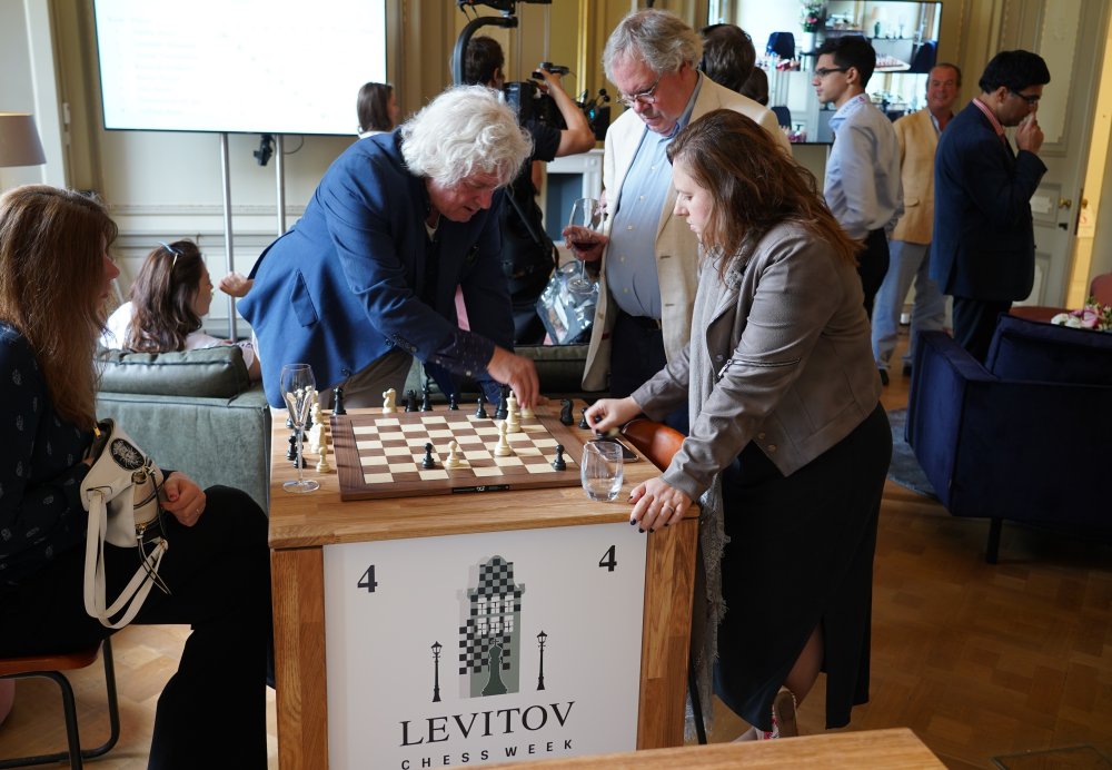 Congratulations to Ian Nepomniachtchi on winning the Levitov Chess Week in  Amsterdam! Kudos to Peter Svidler for fighting for the first…