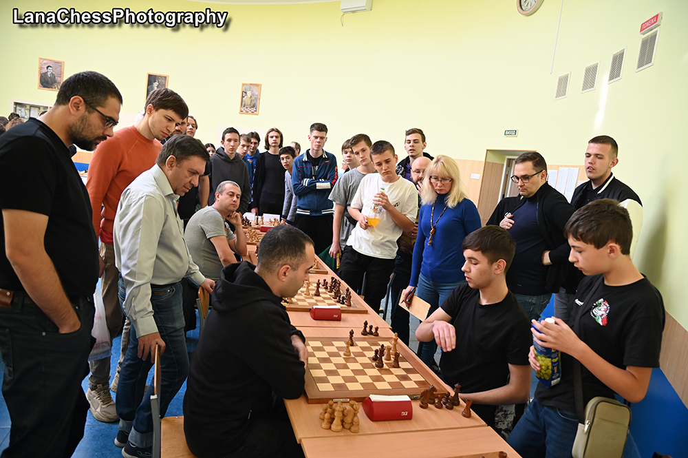 El ajedrez rápido o relámpago siempre es emotivo | Foto: Mikhail Golubev (LanaChessPhotographer)
