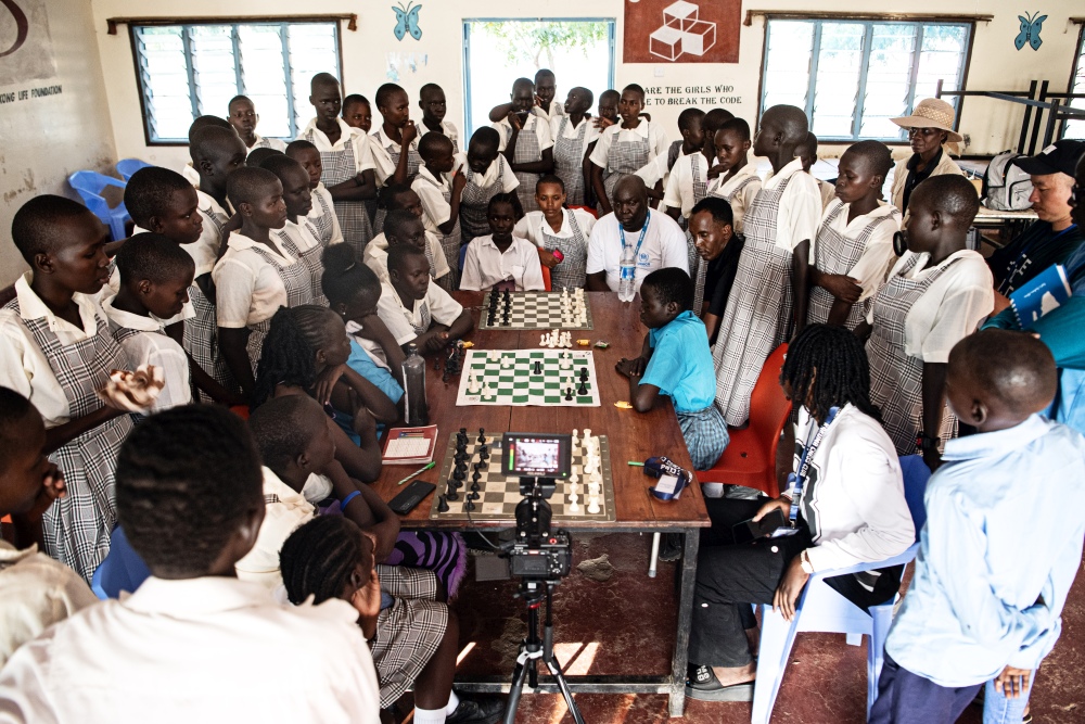 Kamuka chess refugees