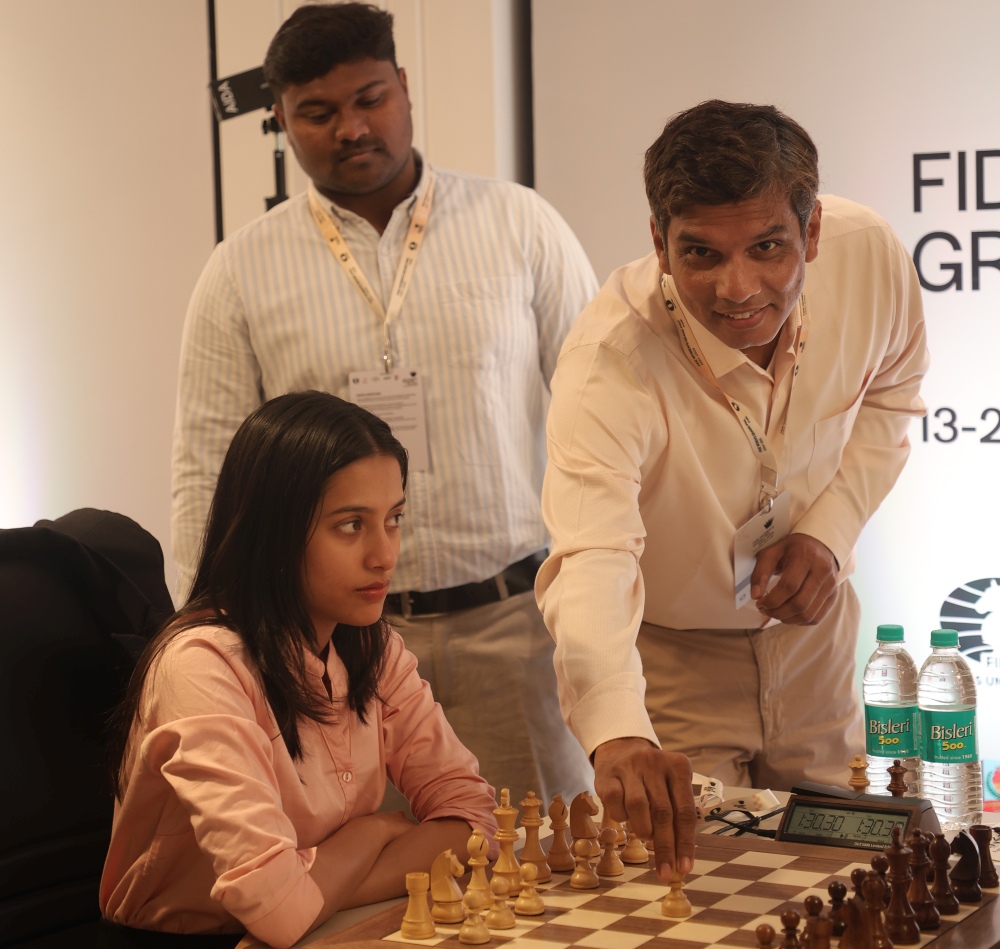 Sameer Pathak, Niranjan Godbole
