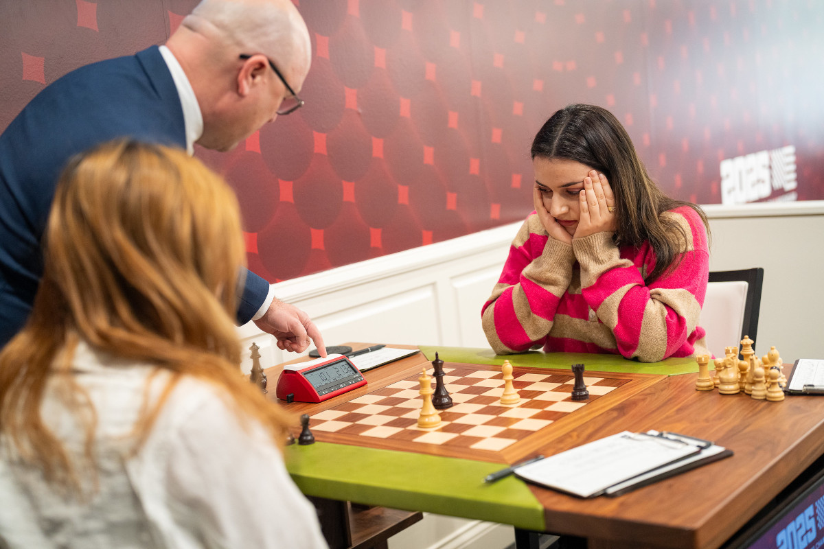 Jennifer Yu, Anna Sargsyan, Chris Bird