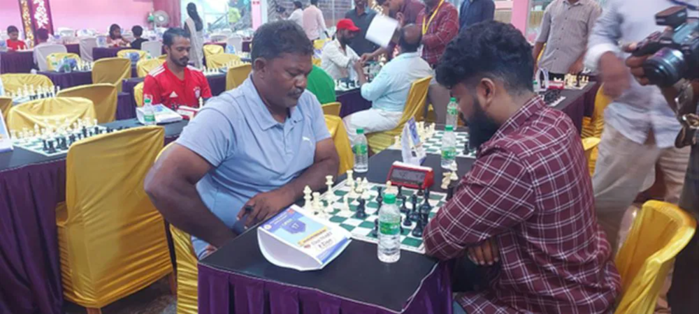 Neerodi, Chess Replaces Gambling