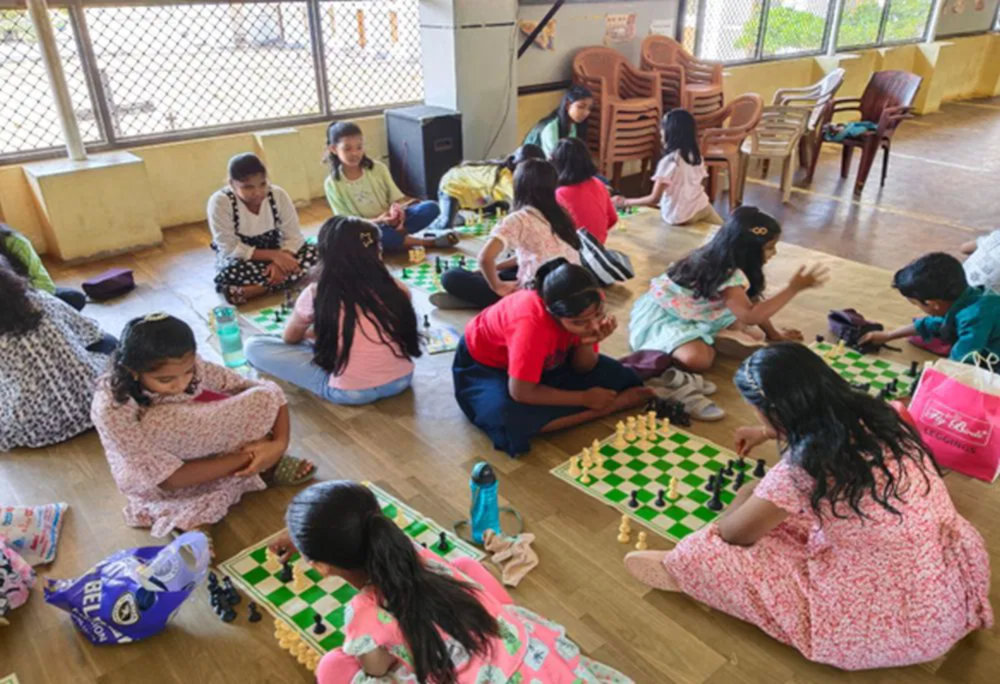 Neerodi, Chess Replaces Gambling