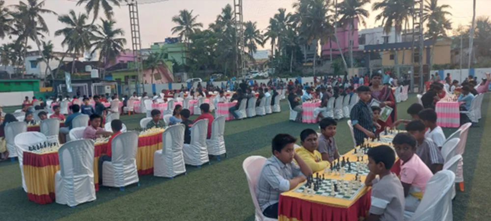 Neerodi, Chess Replaces Gambling