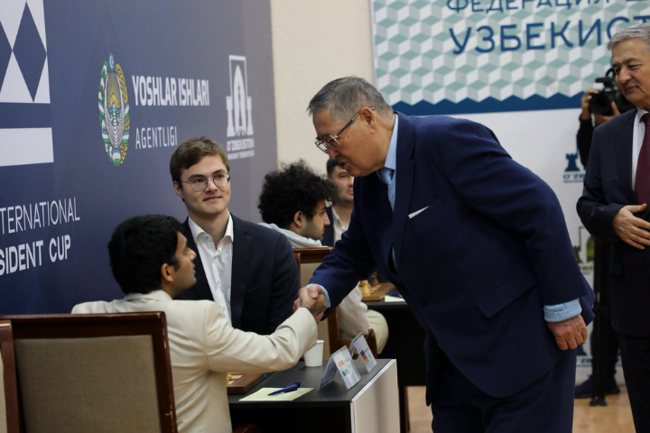 Nihal Sarin, Frederik Svane