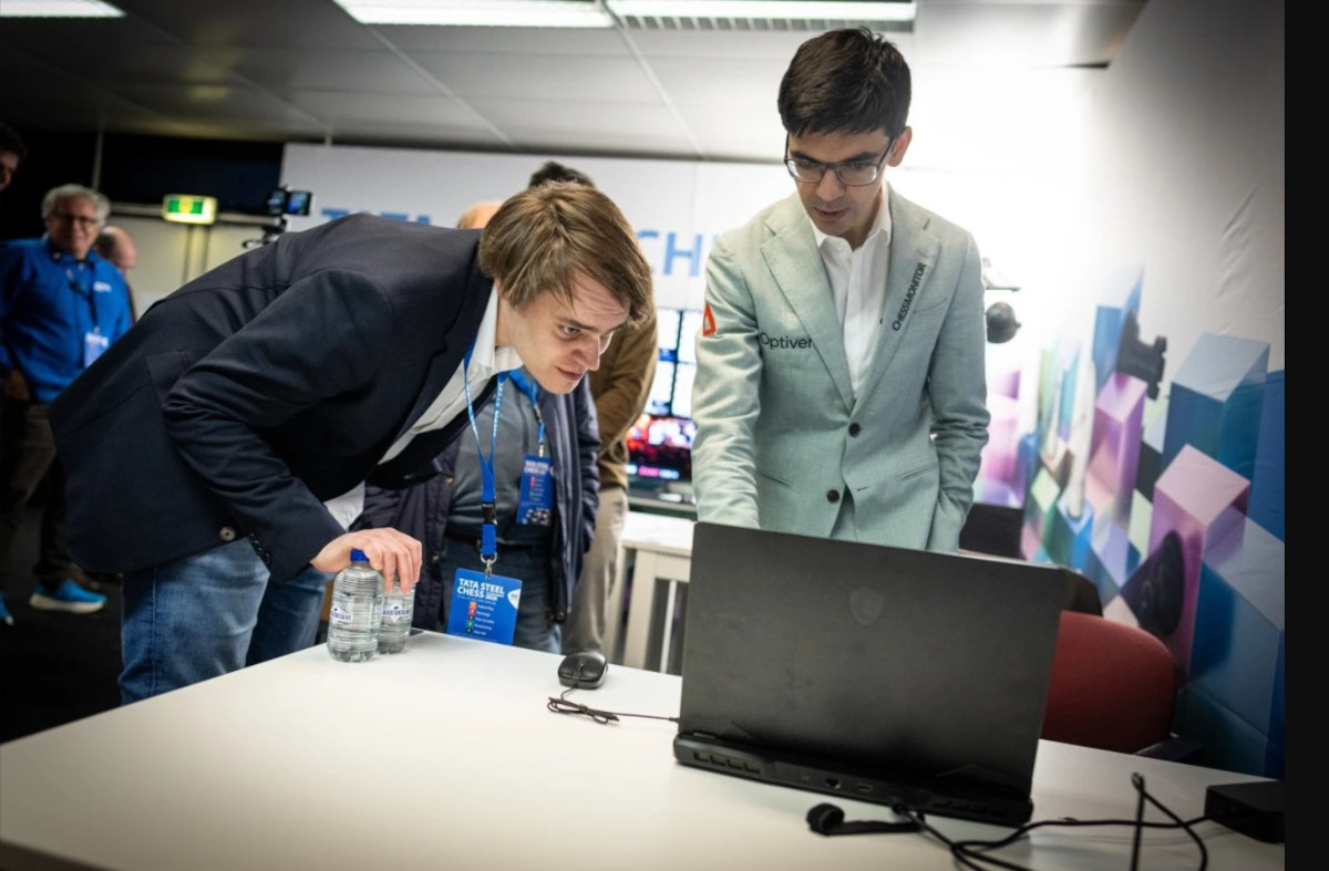 Matthias Bluebaum, Anish Giri