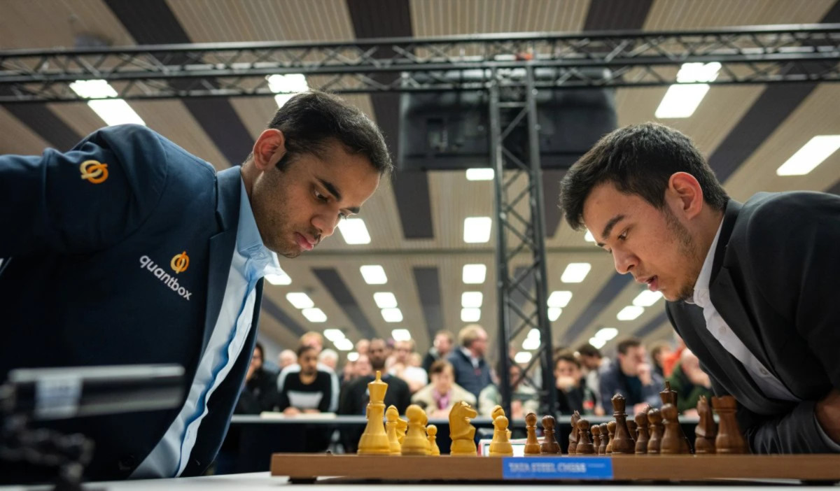 Arjun Erigaisi, Nodirbek Abdusattorov