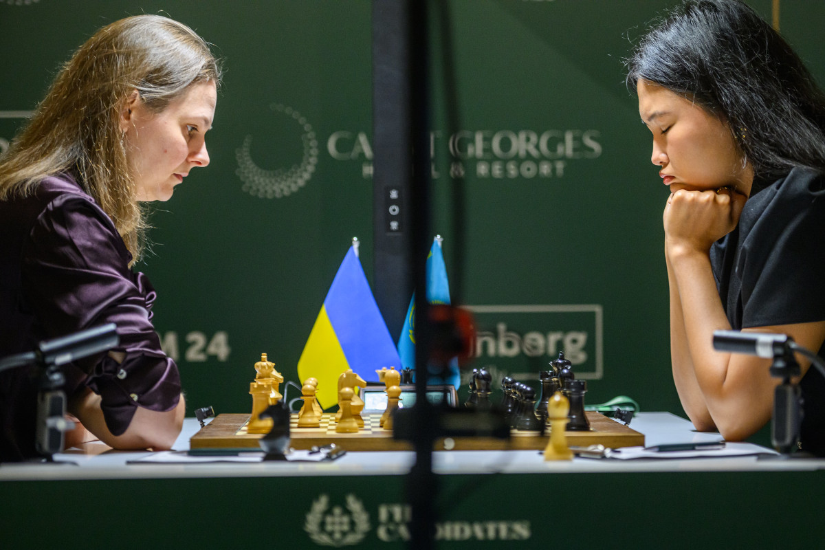 Anna Muzychuk, Bibisara Assaubayeva